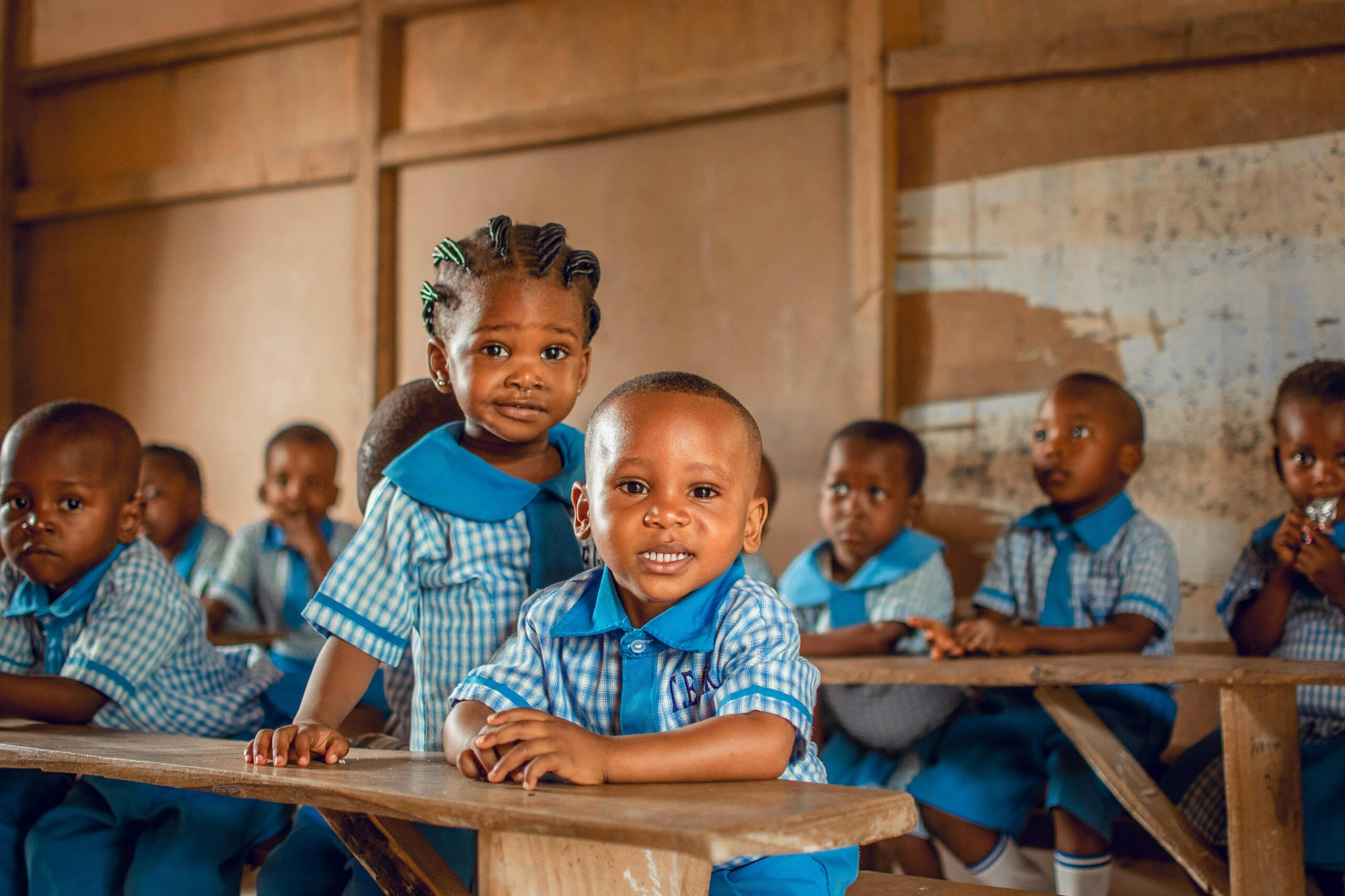 Bambini africani a scuola